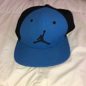 hat
